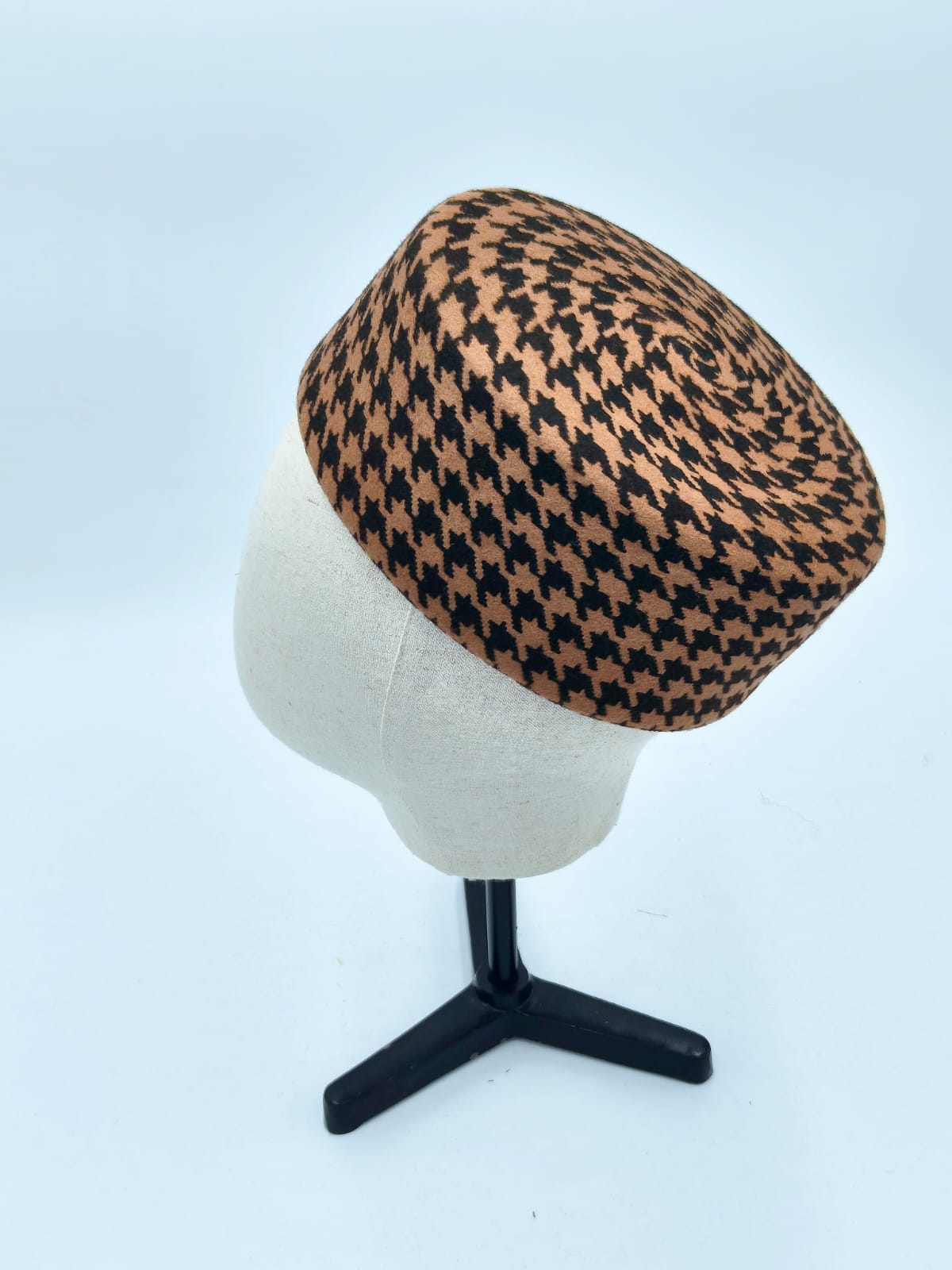 Pillbox  Pied-de-poule